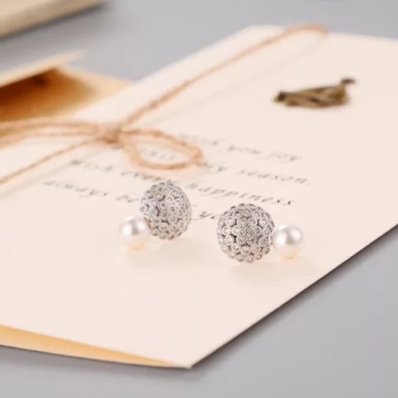 S925 Shell Pearl CZ Stud Earrings - Picture 3 of 9